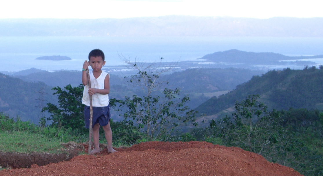Begleiten Sie uns auf dieser bunten Bilderreise und erfahren Sie aus erster Hand, wie aus einer Vision eine beständige Verbindung gewachsen ist.
