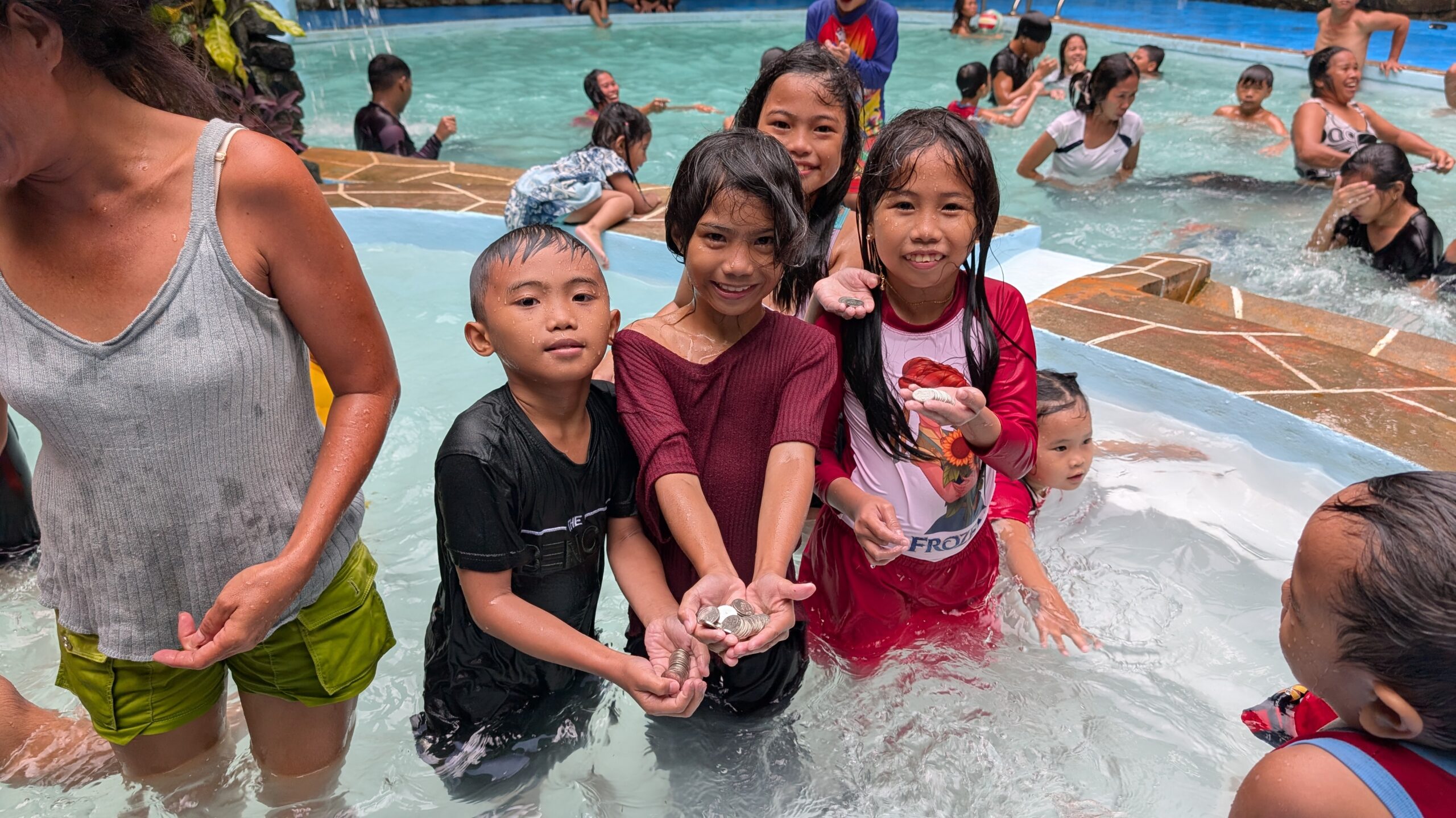 Wer eine Münze erbeutet, darf sie stolz als Trophäe mit nach Hause nehmen.